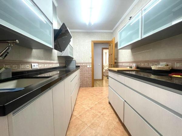 Sale of flat in Piso en Huelin, Málaga, Málaga
 photo 4