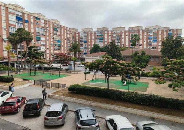 Sprzedaż mieszkania w Piso en Calle Canchal, Nuevo San Andrés - Dos Hermanas, Málaga, Málaga
thumbnail 2