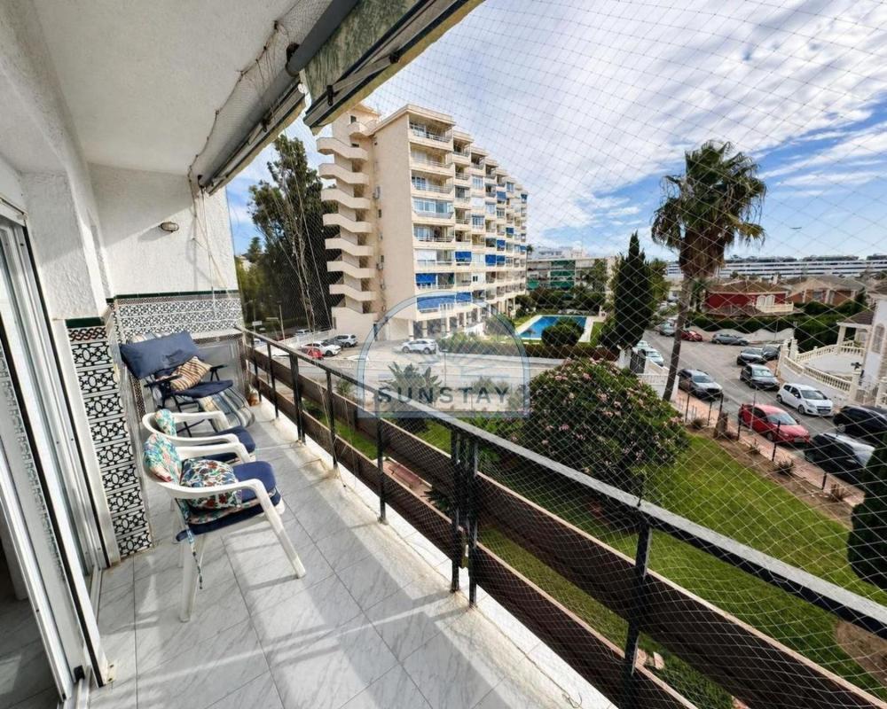 Sale of apartment in Piso en Calle Sardinero, Los Álamos, Torremolinos, Torremolinos
 photo 2