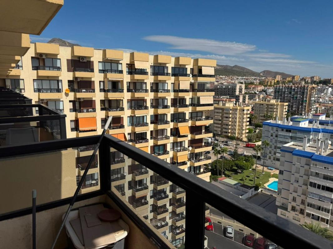 Venta de piso en Piso en Calle Torrealmádena, Cortijo Torrequebrada, Benalmádena, Benalmádena
photo 4