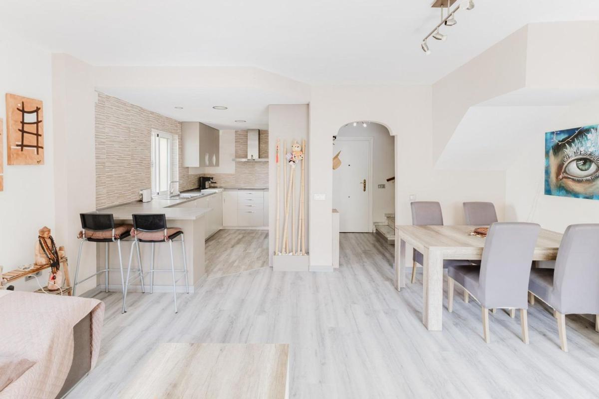 Venta de duplex en Dúplex en Calle Loma de los Riscos, Loma de los Riscos, Torremolinos, Torremolinos photo 3
