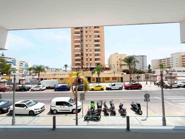 Duplex na sprzedaż w Dúplex en Avenida Carlota Alessandri s/n, Montemar, Torremolinos, Torremolinos photo 1