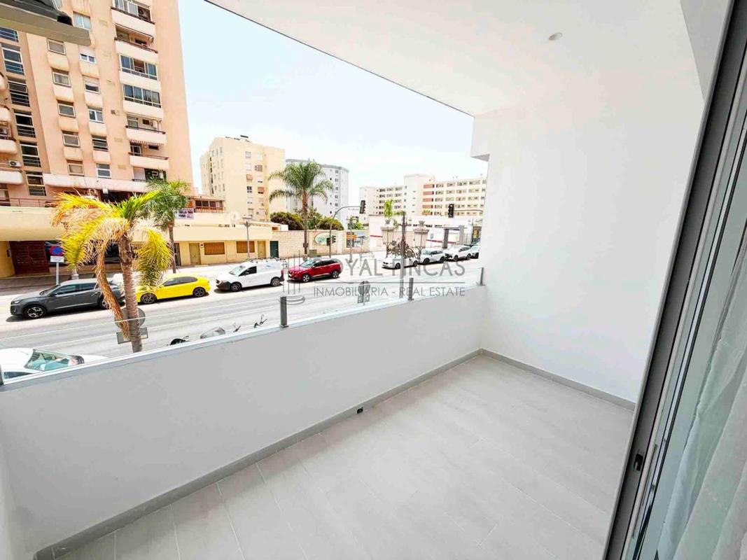 Venta de duplex en Dúplex en Avenida Carlota Alessandri s/n, Montemar, Torremolinos, Torremolinos photo 2