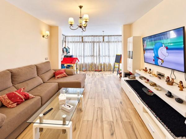Продажа квартиры на Piso en Avenida de Sorolla, Ayuntamiento, Torremolinos, Торремолинос
thumbnail 2