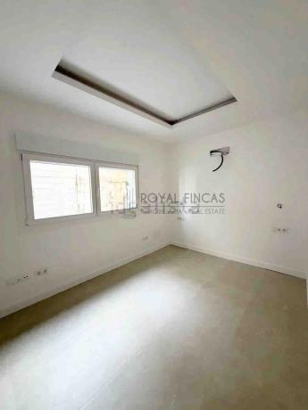 Продажа квартиры на Piso en Avenida Carlota Alessandri s/n, Montemar, Torremolinos, Торремолинос
 photo 1