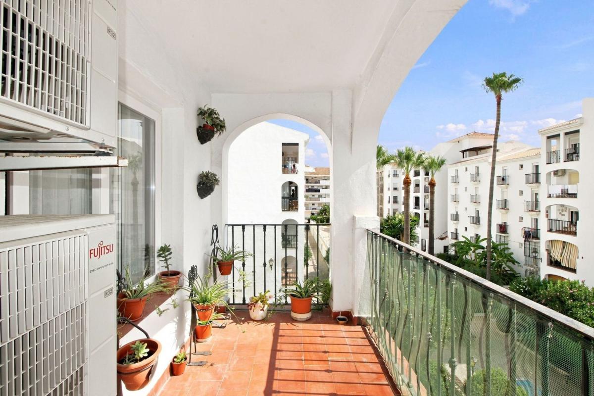 Venta de piso en Piso en Rafael Alberti, San Luis de Sabinillas, Manilva, Manilva
photo 1