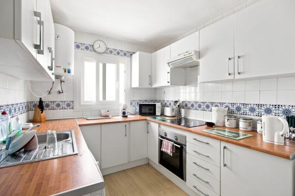 Sale of flat in Piso en Rafael Alberti, San Luis de Sabinillas, Manilva, Manilva
 photo 4