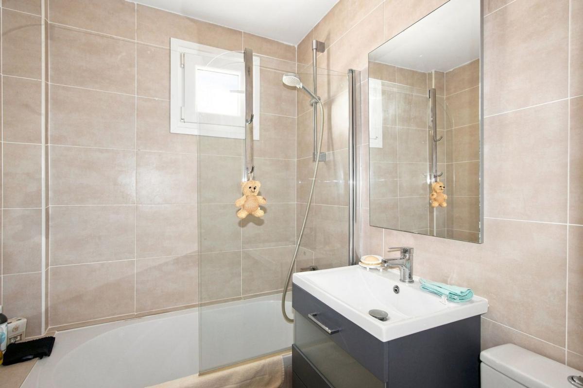 Venta de piso en Piso en Rafael Alberti, San Luis de Sabinillas, Manilva, Manilva
photo 5