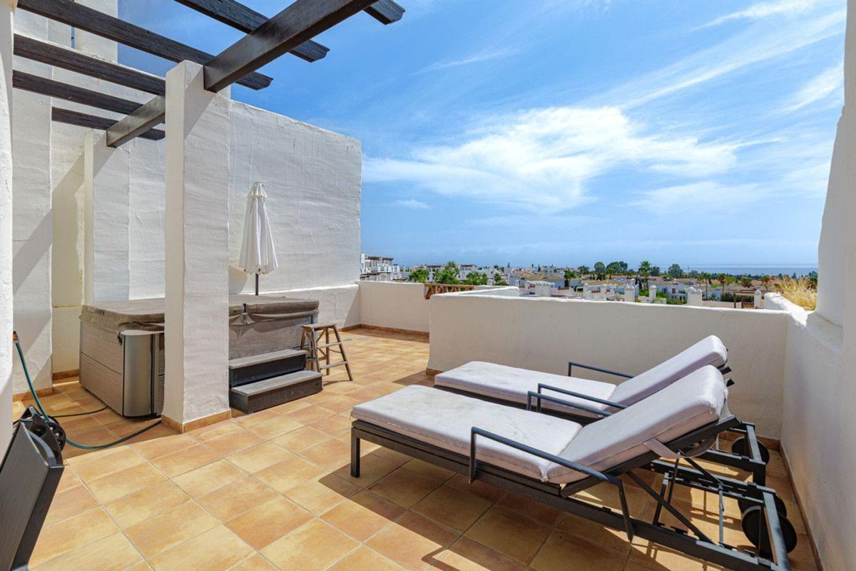 Продажа дуплекса на Dúplex en Centro, Estepona, Эстепона photo 2