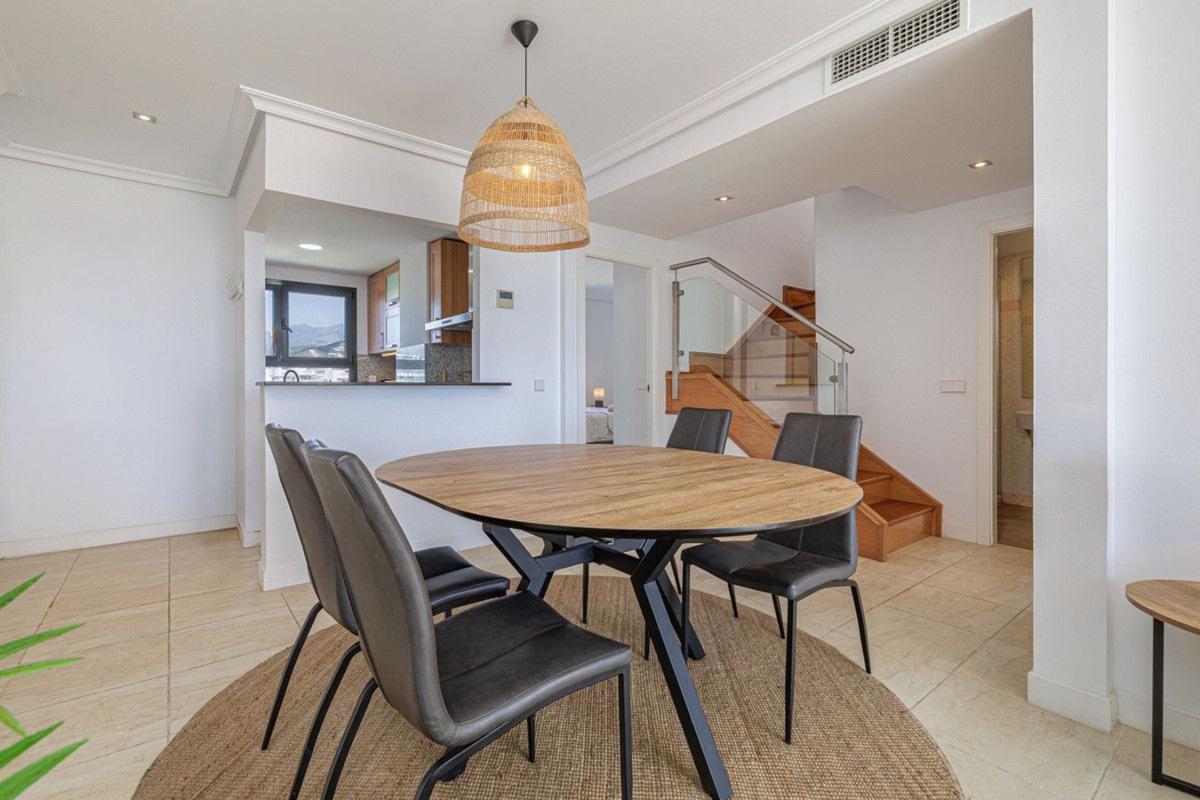 Продажа дуплекса на Dúplex en Centro, Estepona, Эстепона photo 4