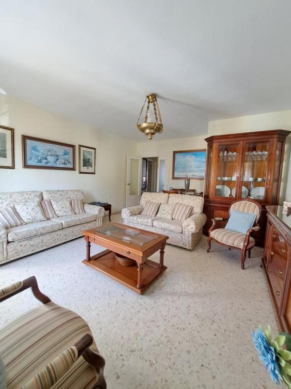 Venta de piso en Piso en Calle Doctor Gálvez Ginachero s/n, Zona Puerto Deportivo, Fuengirola, Fuengirola
 photo 5