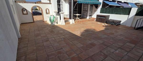 Chalet pareado en Capellanía - Retamar, Alhaurín de la Torre photo 2