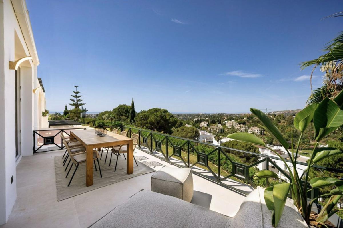 Sale of apartment in Piso en Urbanizacion Guadaiza A/b, San Pedro Pueblo, Marbella, Marbella
photo 3