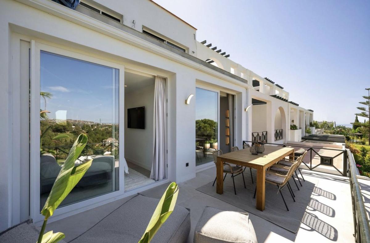 Sale of apartment in Piso en Urbanizacion Guadaiza A/b, San Pedro Pueblo, Marbella, Marbella
photo 4