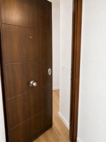 Sale of flat in Piso en Girón - Las Delicias - Pacífico, Málaga, Málaga
thumbnail 2