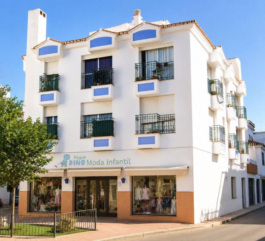 Продажа квартиры на Piso en Calle Doctor Eusebio Ramírez, San Pedro Pueblo, Marbella, Марбелла
photo 1