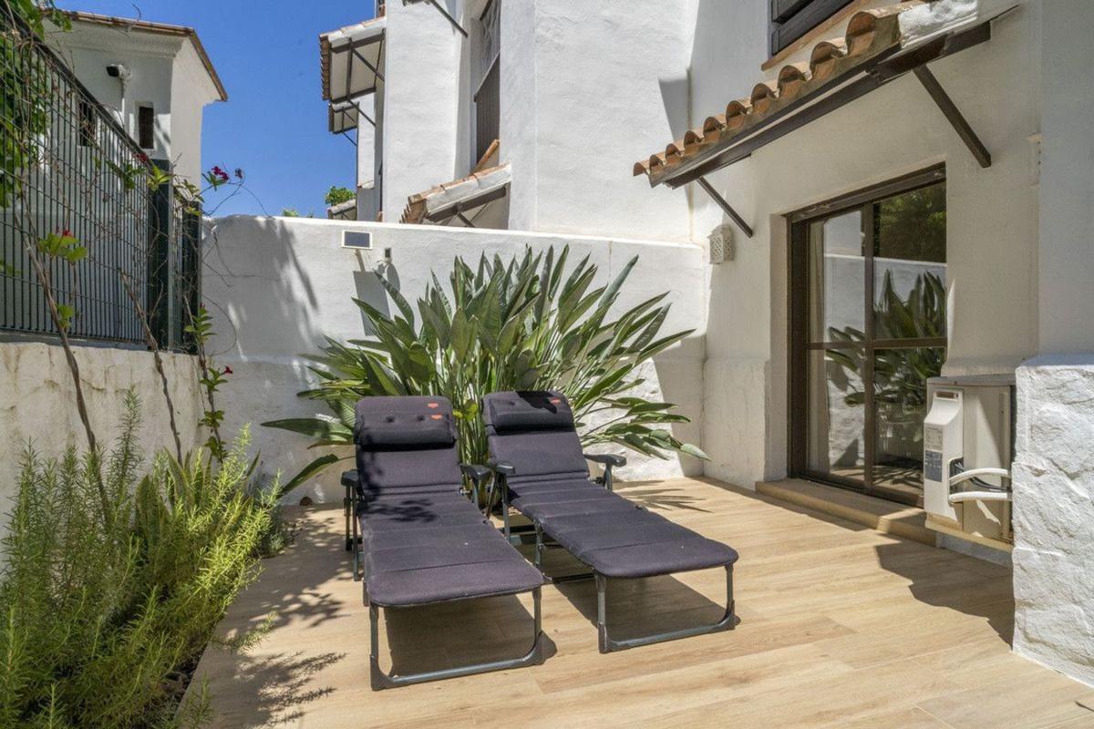 Продажа квартиры на Piso en Torrevigía, La Concha-Resina Golf, Estepona, Эстепона
photo 5