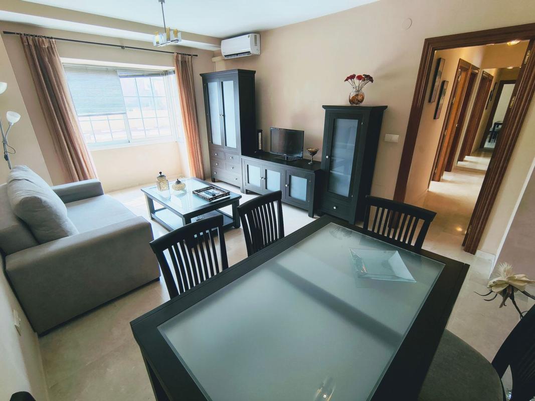 Venta de piso en Piso en Calle Estepona, 5, Centro Ciudad, Fuengirola, Fuengirola
photo 3