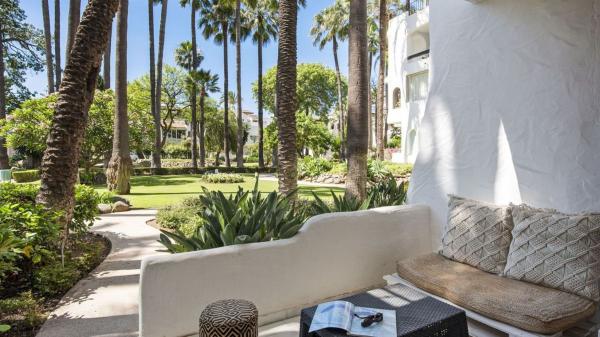 Sale of flat in Piso en Puerto Banús, Marbella, Marbella
photo 1