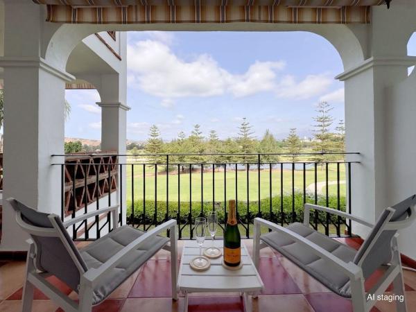 Sale of flat in Piso en Avenida Suiza, Mijas Golf, Mijas, Mijas
thumbnail 2