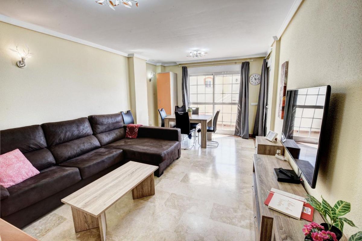 Venta de piso en Piso en Avenida del Sol, Hacienda Torrequebrada, Benalmádena, Benalmádena
 photo 4