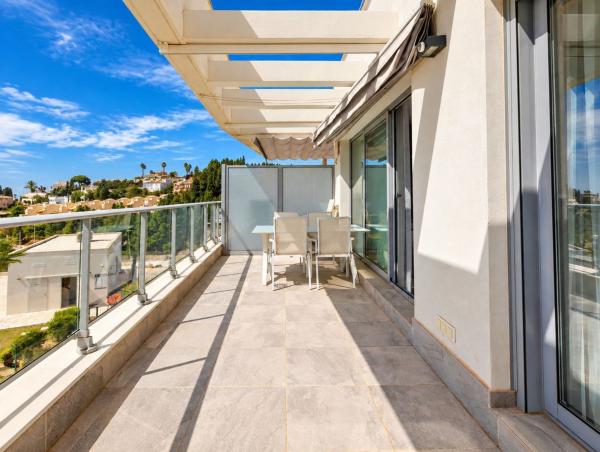 Продажа квартиры на Piso en Aralia, 12 -a, Calaburra - Chaparral, Mijas, Михас
thumbnail 3