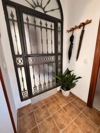 Chalet adosado en Calle Córdoba, Zona Cueva de Menga, Antequera thumbnail 2