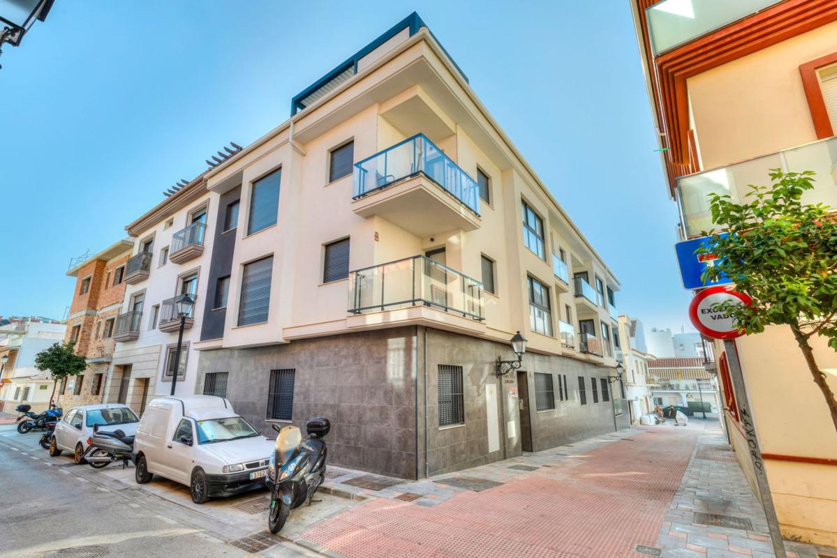 Venta de ático en Ático en Calle Tolox, 6, Los Boliches, Fuengirola, Fuengirola photo 1