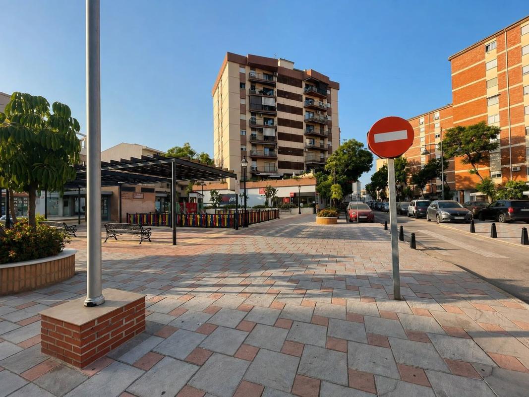 Venta de piso en Piso en Calle Huelva, Centro Ciudad, Fuengirola, Fuengirola
photo 2