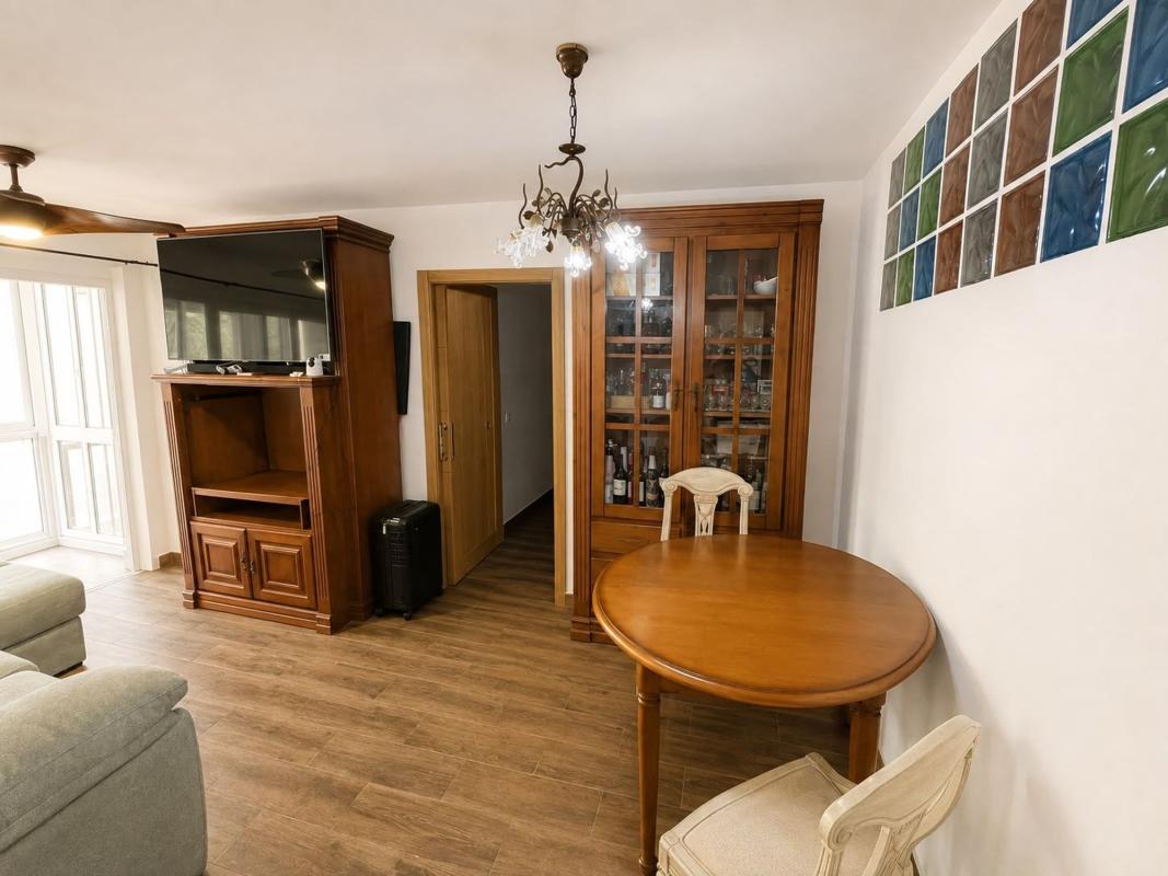 Venta de piso en Piso en Calle Huelva, Centro Ciudad, Fuengirola, Fuengirola
photo 5