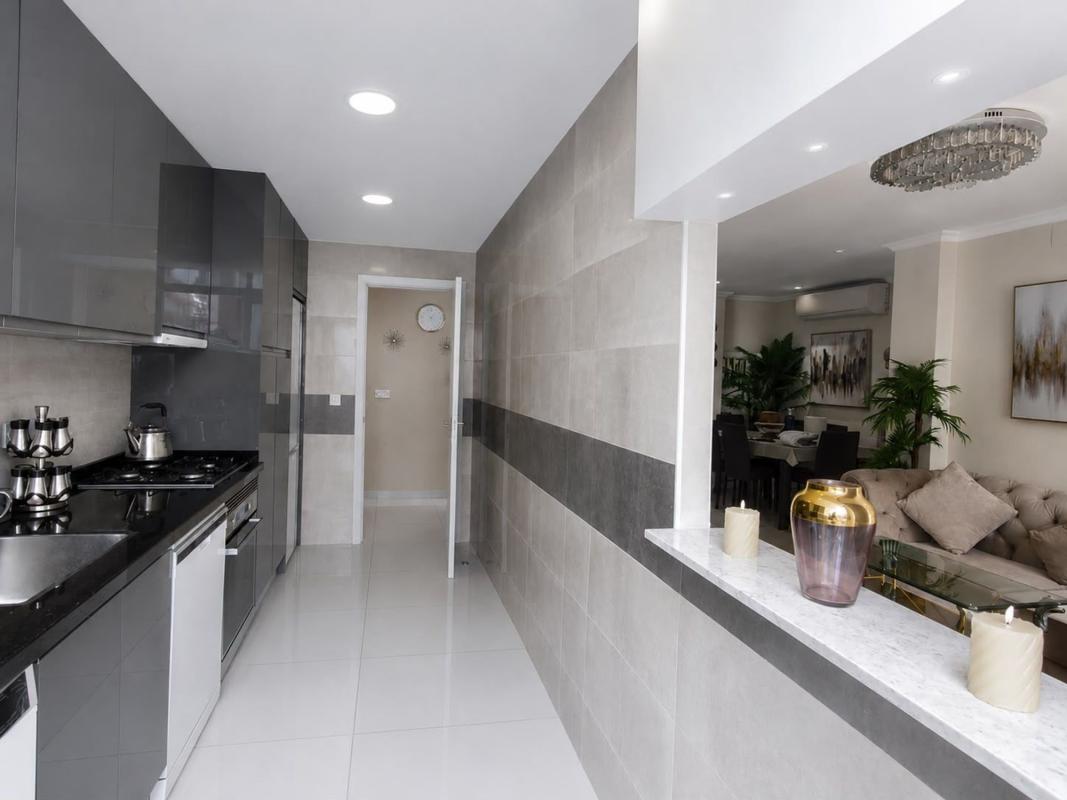 Продажа квартиры на Piso en Calle Castilla La Mancha, Centro Ciudad, Fuengirola, Фуэнхирола
photo 5