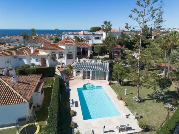 Venta de piso en Piso en Calle Mijas del Faro, Calaburra - Chaparral, Mijas, Mijas
photo 1