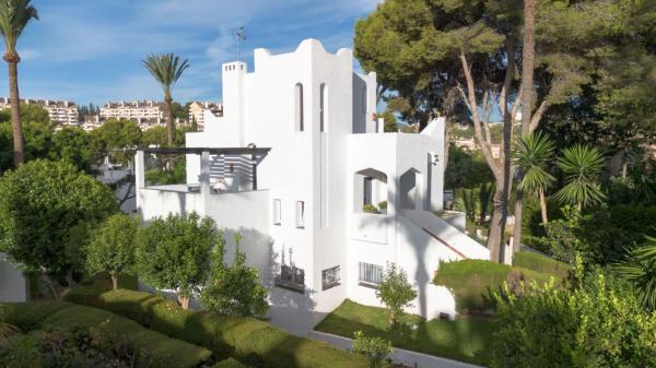 Casa o chalet independiente en La Dama de Noche-La Alzambra, Marbella photo 1