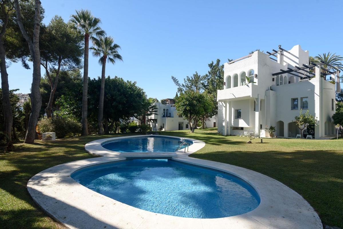 Properties for sale and rent in Spain photo 2