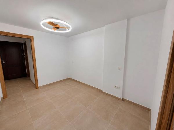 Sale of flat in Piso en Las Chapas-Alicate Playa, Marbella, Marbella
 photo 4
