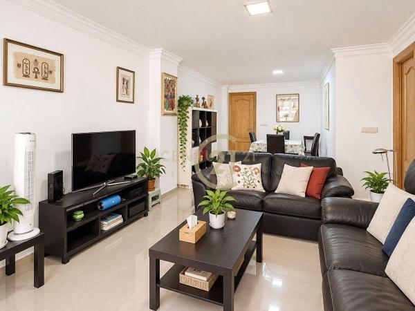 Venta de piso en Piso en Calle Beethoven s/n, Los Guindos - Parque Mediterráneo - Santa Paula, Málaga, Málaga
photo 1
