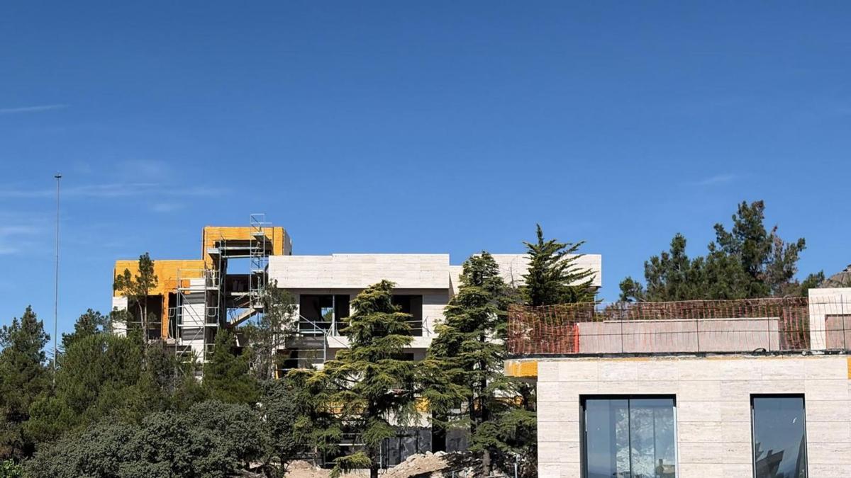 Properties for sale and rent in Spain photo 5