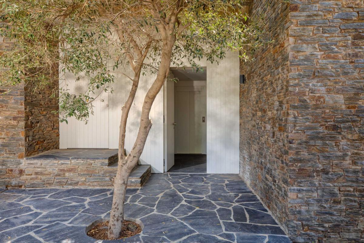 New construction Villa en Cadaqués in Cadaqués photo 5