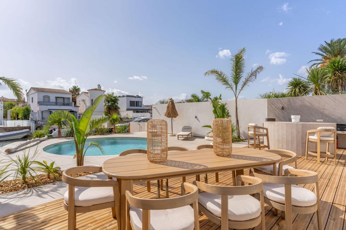 New construction Villa en Empuriabrava in Empuriabrava photo 4
