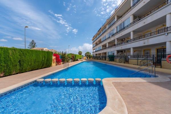Venta de piso en Piso en La Zenia, Orihuela, Orihuela
photo 1