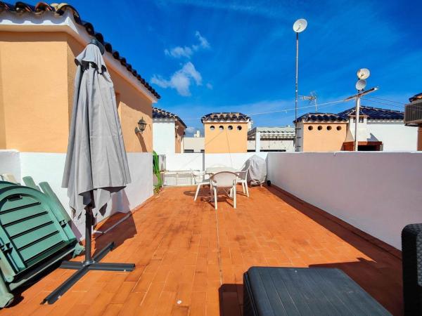 Sprzedaż mieszkania w Piso en La Siesta - El Salado - Torreta, Torrevieja, Torrevieja
 photo 4