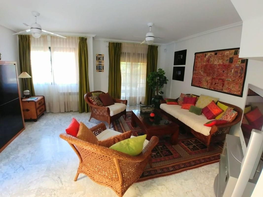 Properties for sale and rent in Spain photo 5