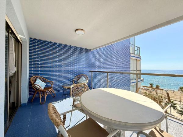 Продажа квартиры на Piso en Avenida Juan Carlos I, Playa de Fossa-Levante, Calpe, Кальпе
thumbnail 3