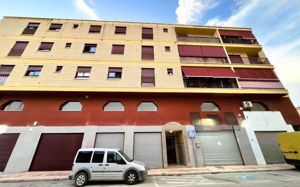 Sale of flat in Piso en Calle San Pascual, Albatera, Albatera
photo 1