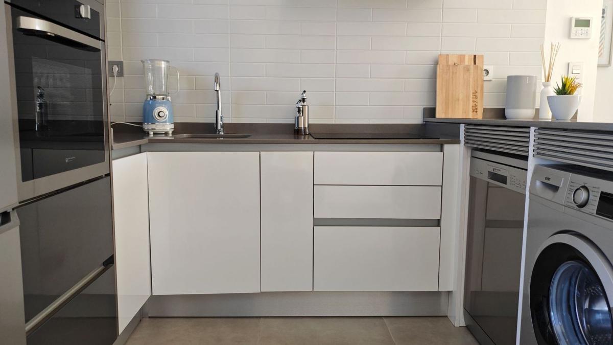 Продажа квартиры на Piso en Com Castellano-Leonesa, Zona Pueblo, Pilar de la Horadada, Пилар де ла Орадада
 photo 3