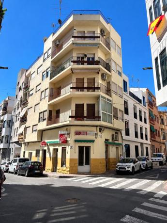 Venta de piso en Piso en Maestro Caballero, 17, Campoamor, Alicante / Alacant, Alicante / Alacant
photo 1