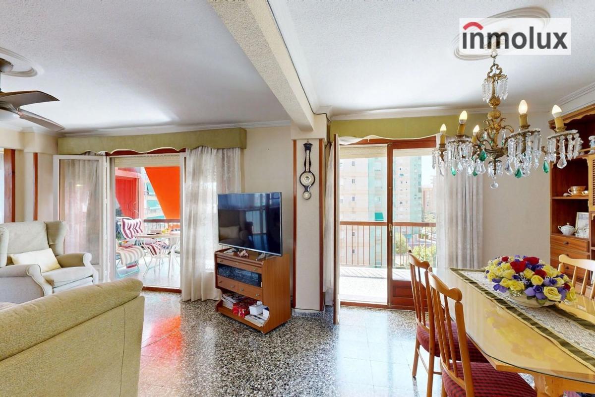 Продажа квартиры на Piso en Calle Palas Atenea, La Albufereta, Alicante / Alacant, Аликанте / Алакант
photo 5