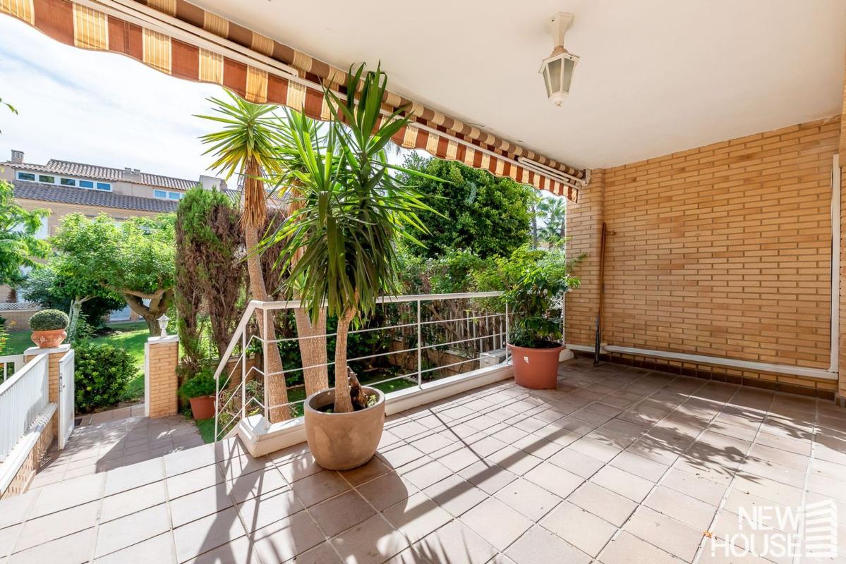 Недвижимость на продажу и в аренду в Испании photo 3