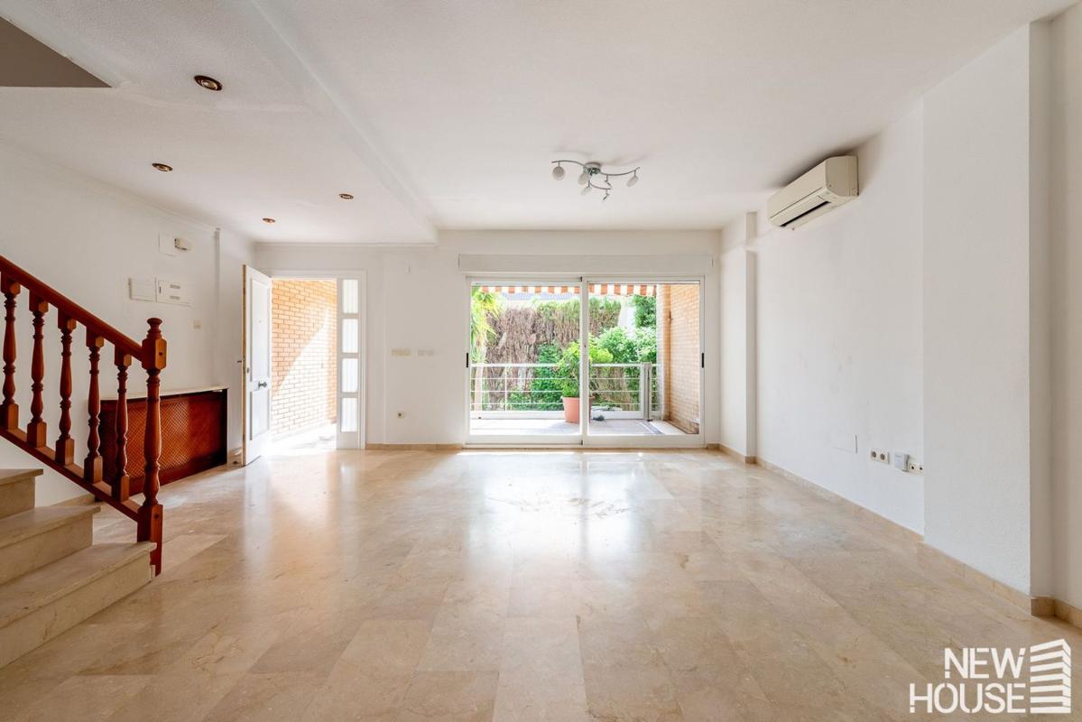 Недвижимость на продажу и в аренду в Испании photo 5