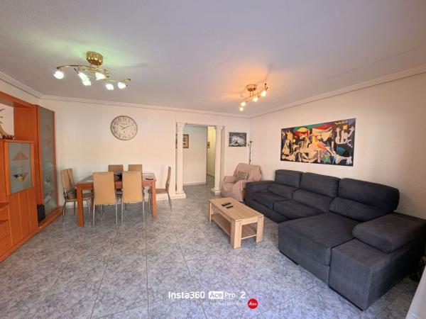 Venta de piso en Piso en Calle General Elizaicin, Plà del Bon Repòs-La Goteta, Alicante / Alacant, Alicante / Alacant
thumbnail 3